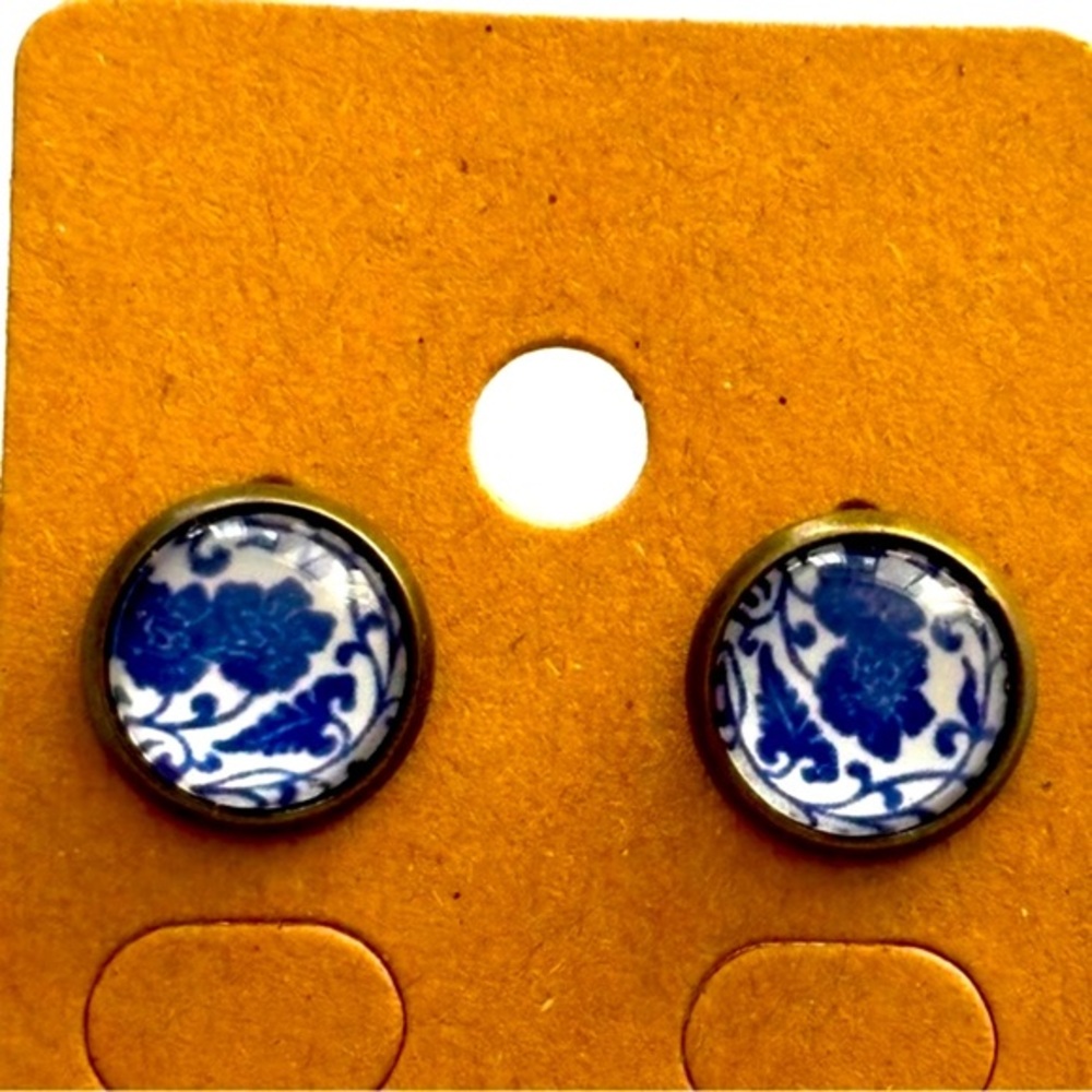 10mm Glass Cabochon Floral Print Stud Earrings, NWT, Handmade, Unworn
